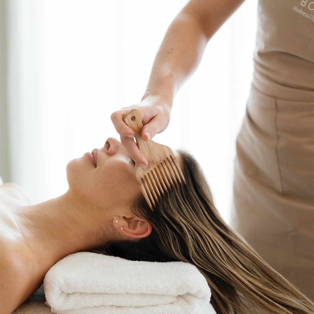 Scalp Massage and Leave-in Hair Treatment
